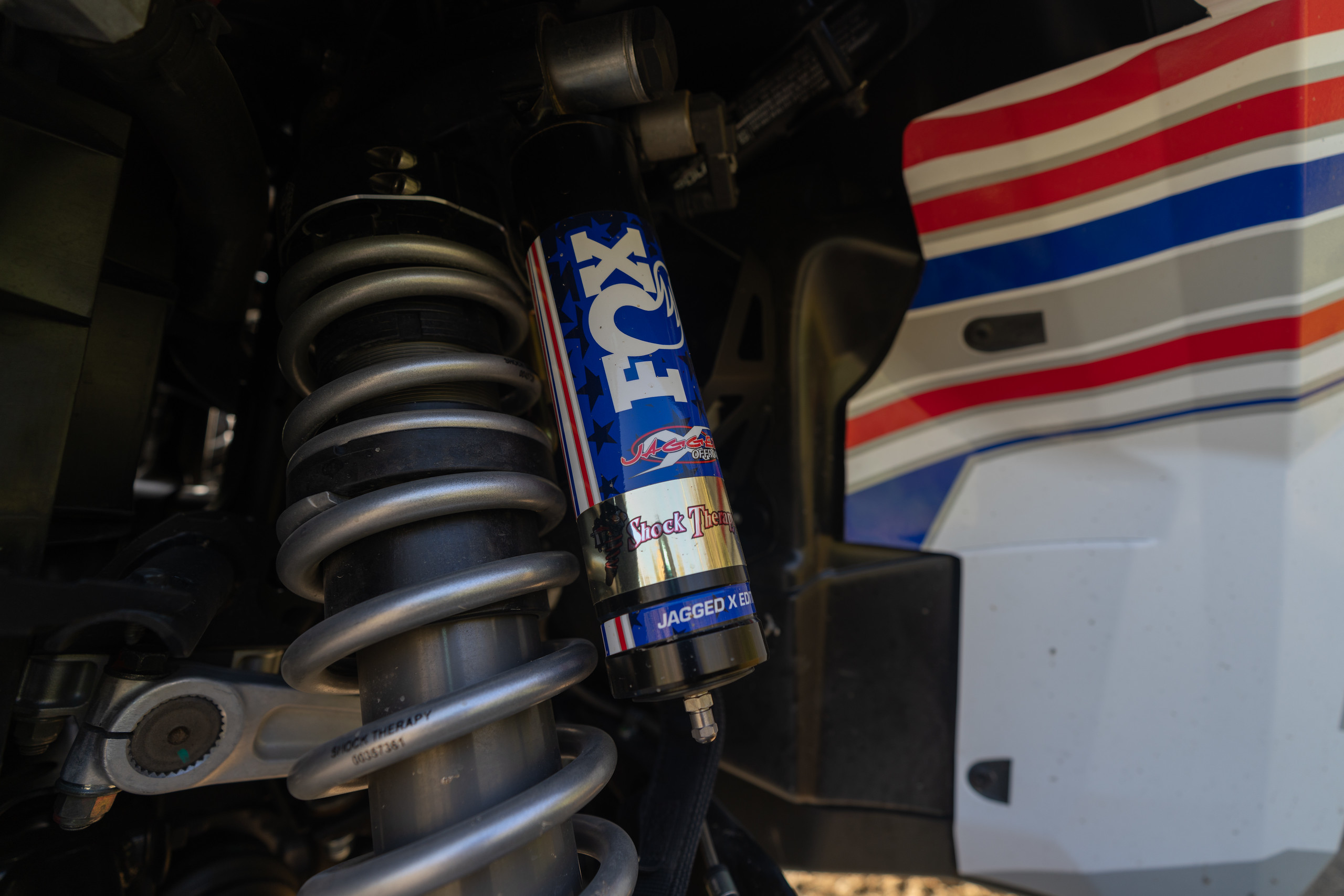 shock therapy tuned shocks in a polaris rzr pro r