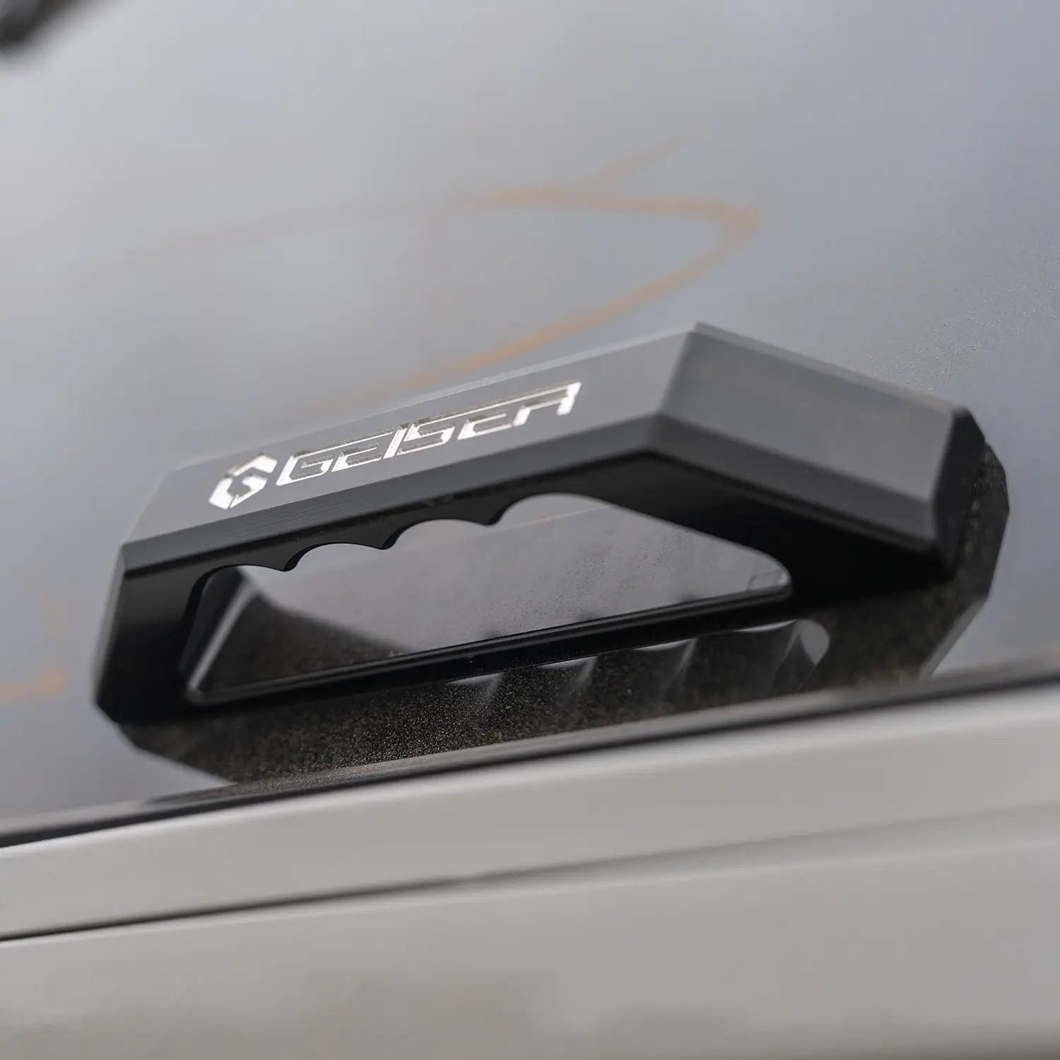 Geiser Performance Polaris Xpedition ADV Rear Window Handle 2