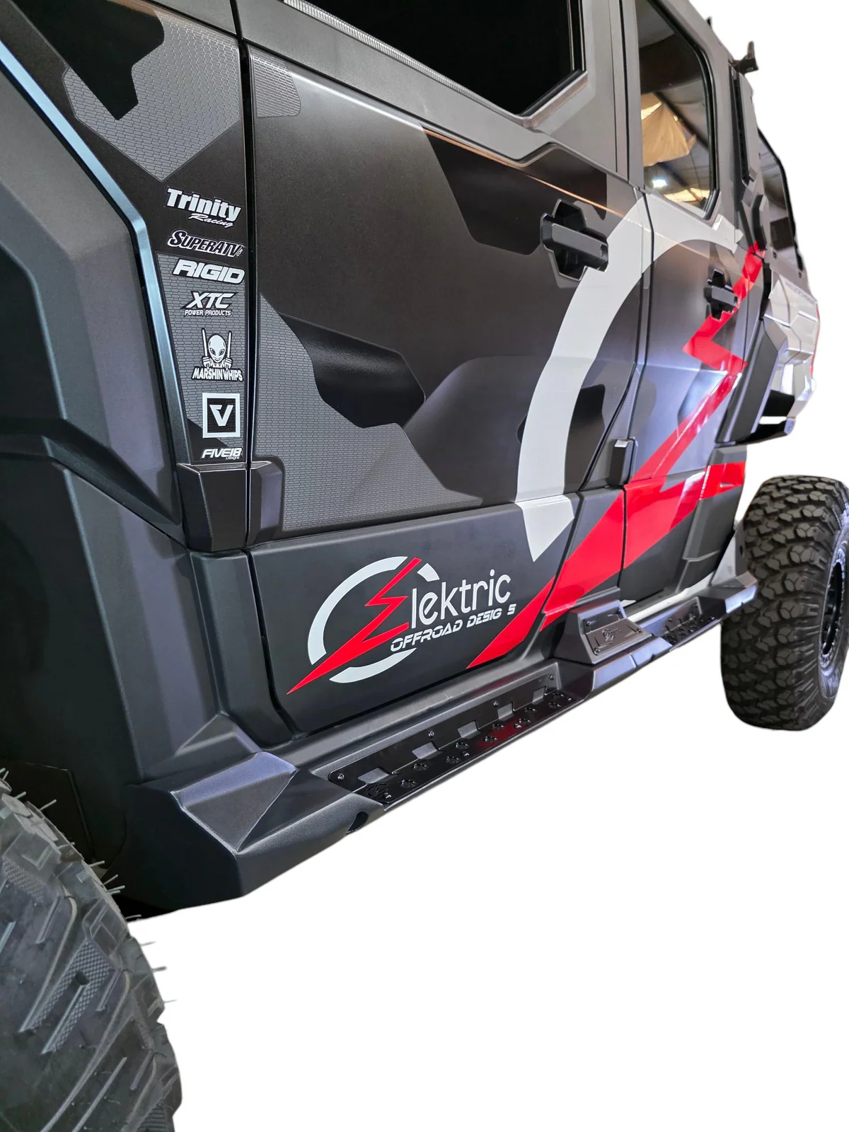 elektric offroad 2024 polaris xpedition rock steps 4 seat 22.png