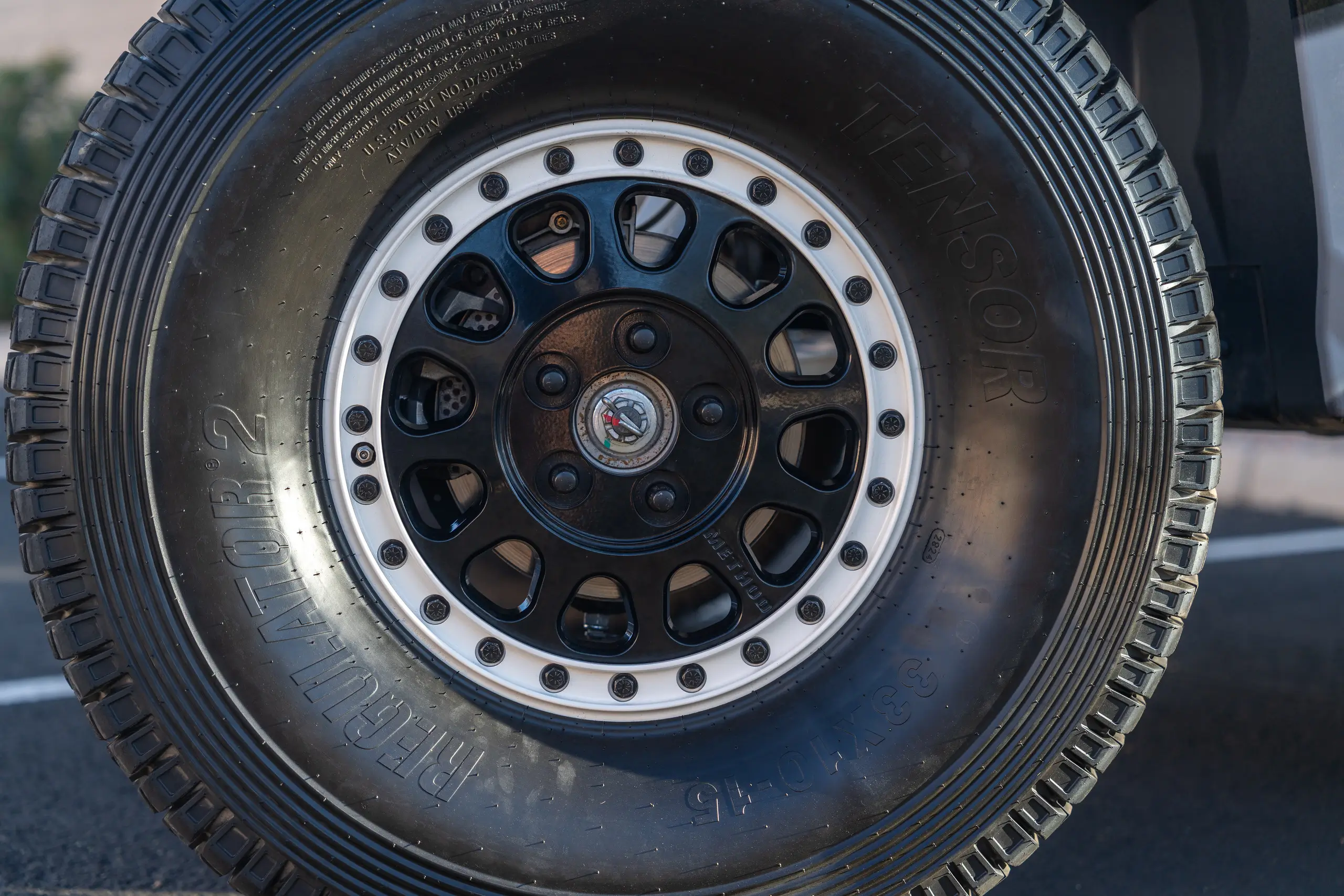 4 4 polaris xpedition wheel tire combo jagged x offroad