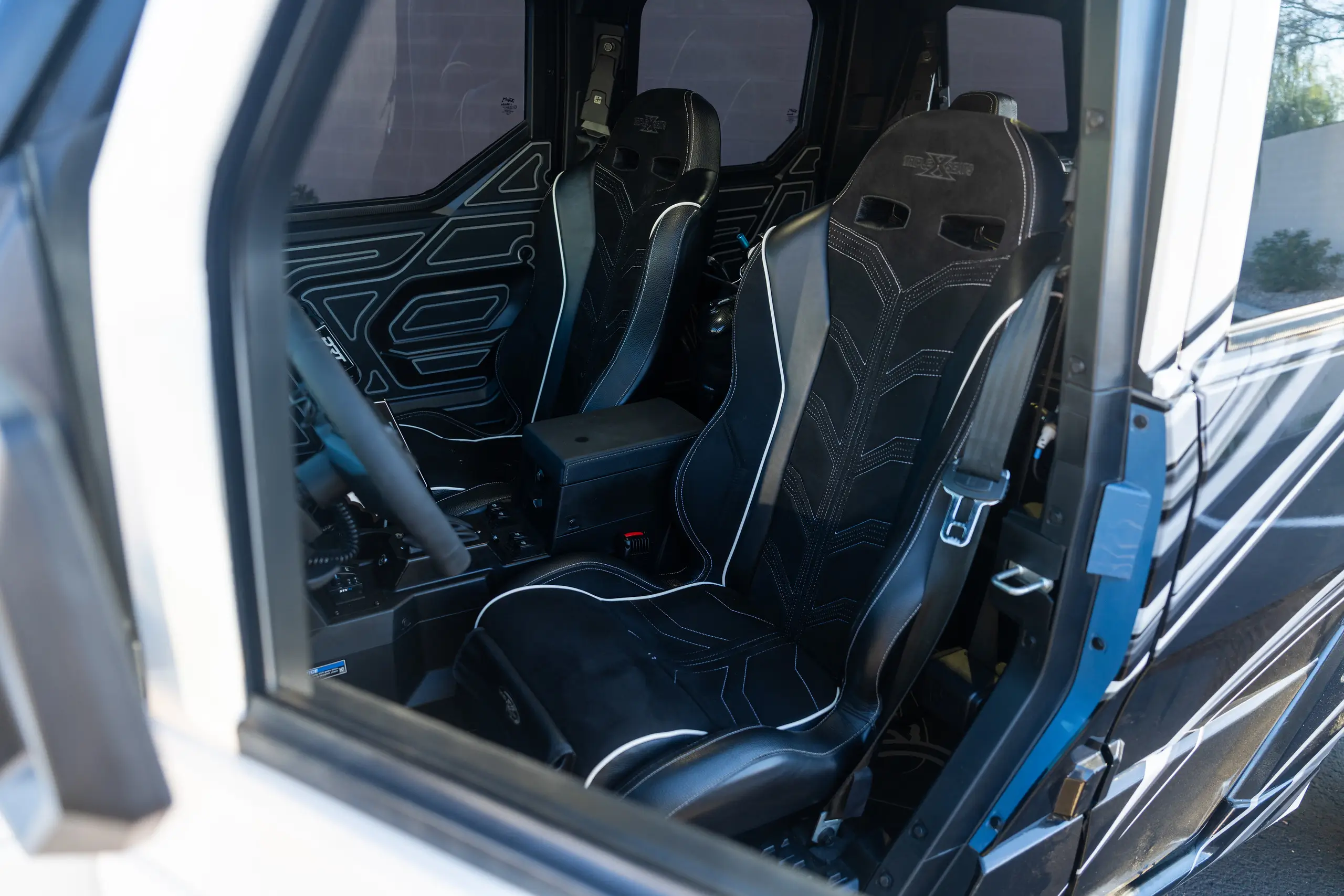 7 1 polaris xpedition triple x heated cooled seats tuxedo jagged x offroad