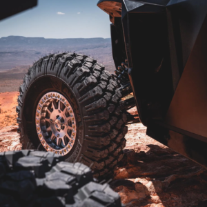 valor offroad v09 beadlock utv wheel raw machined 5.jpg