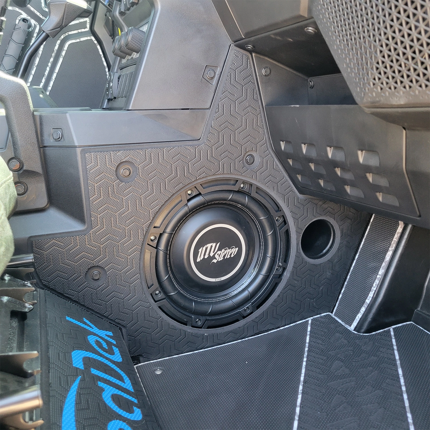 SC Wake Polaris Xpedition - 2 Seat Center Console - OEM - Jagged X